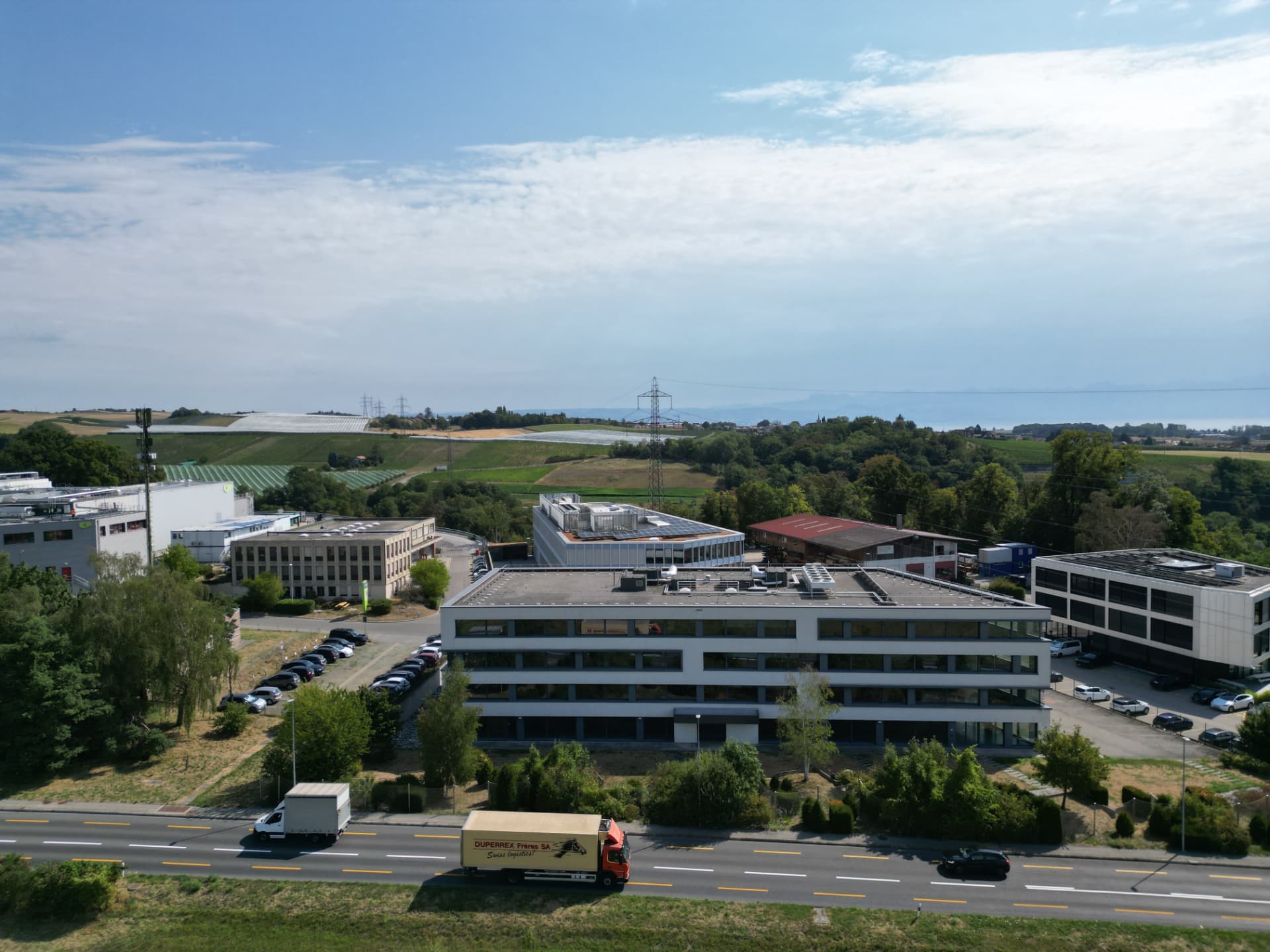 Vue aérienne du bâtiment LAKE CENTRE à Aubonne