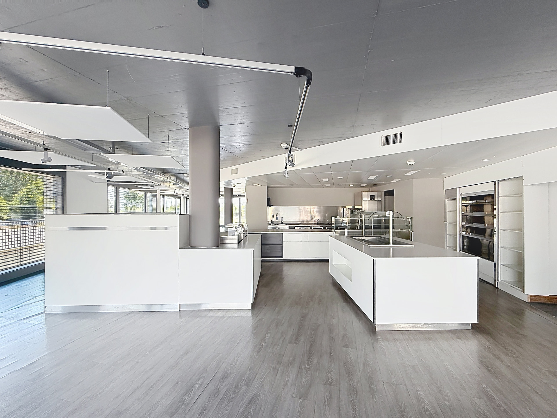 Cuisine industrielle et espace de restauration
